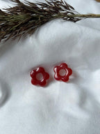 Petites fleurs rouges