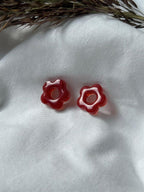 Petites fleurs rouges