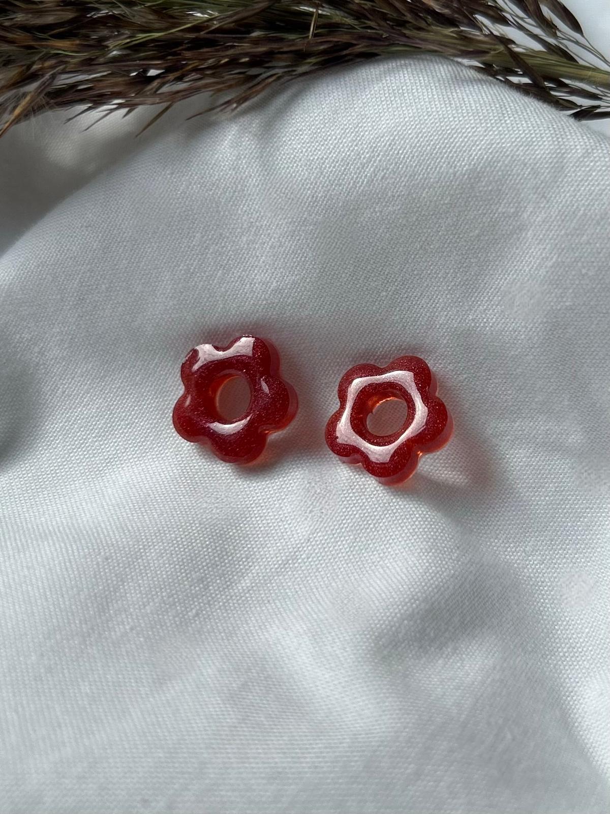 Petites fleurs rouges